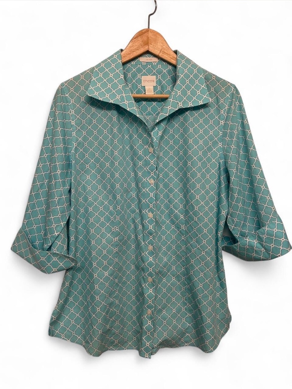 Chico's No Iron Geometric Trellis 3/4 Sleeve
Button-Down Size 2 (US Large 12-14)